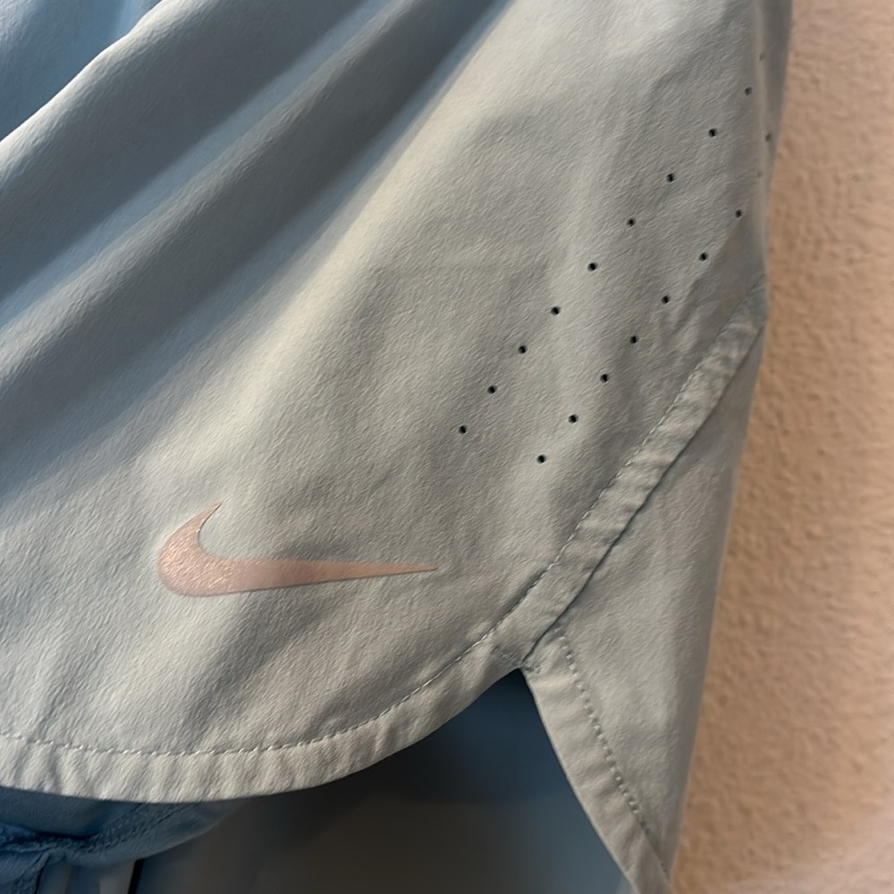 Nike Women's Pale Blue Athletic Shorts with Built-In Liner - Picture 2 of 9